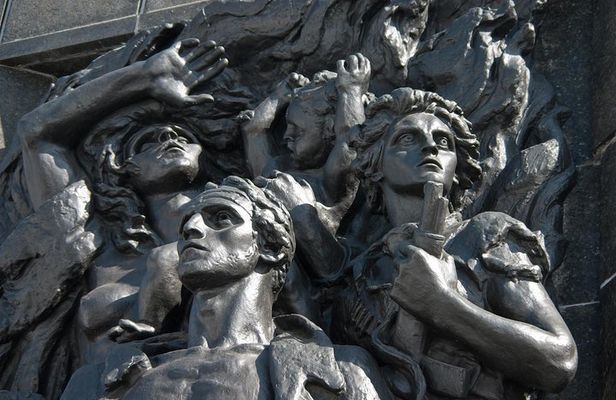 Private Jewish Warsaw Tour with social-distance bus