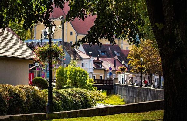 Picturesque Samobor & Samobor Castle Half-day Tour