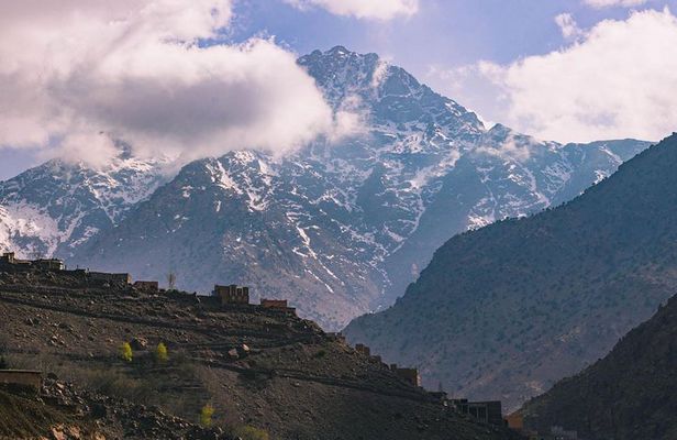 Toubkal Ascent Trek 4167m 2 days & 1 night