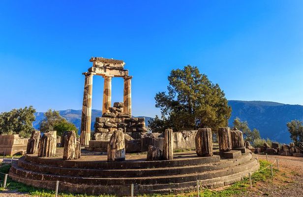 Delphi & Meteora Two (2) days Tour