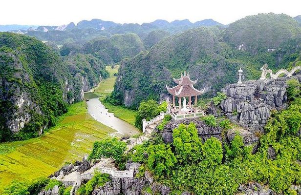 Hanoi - Hoa Lu - Trang An - Mua Cave - 1 Day Tour - Luxury Limousine From Hanoi