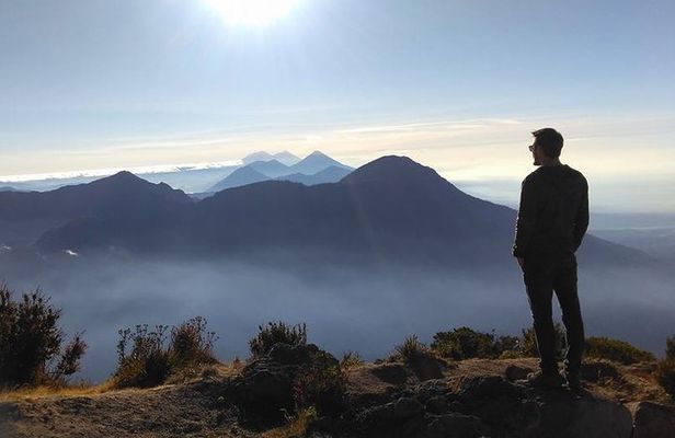 10-Days in Four Volcano Hike Tour in Guatemala