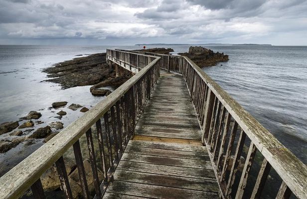 2-Day 'Game of Thrones' Rail Tour from Dublin Incl. Belfast and Giant's Causeway