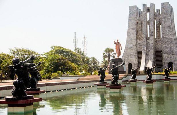 Half Day Accra City Sightseeing Tour With Guide