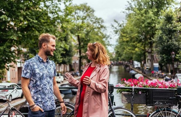 Amsterdam Private Tour: Highlights & Hidden Gems by Bike or Foot