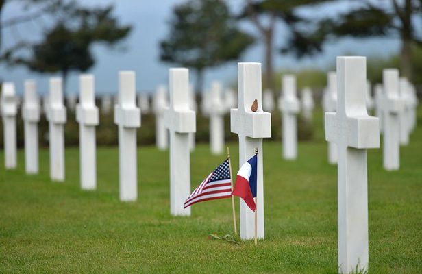 Normandy American D-Day Experience (From Bayeux Station)