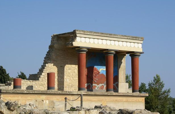 Knossos Palace and Pottery experience (Luxury Adventure)