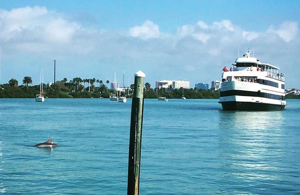 Clearwater Daytime Yacht Sightseeing Cruise with Optional Dining 