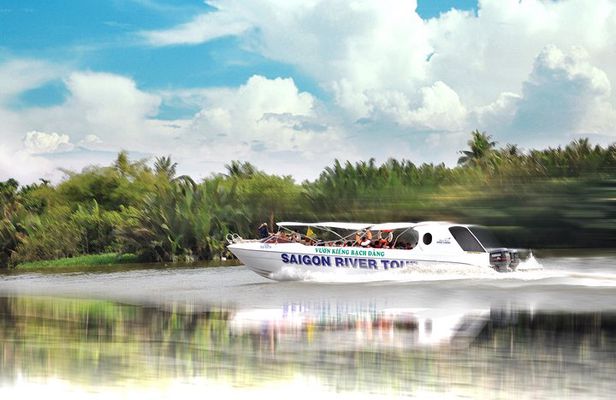 Dragon Floating Temple sightseeing by Luxury Speed Boat