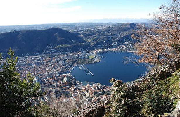 Half-Day Lake Como Discovery Tour from Milan - Semi private tour 