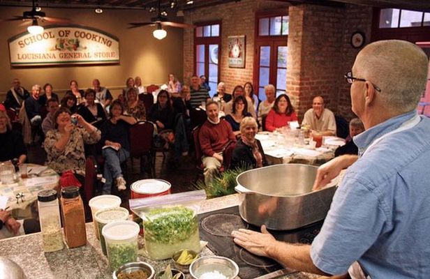 New Orleans Demonstration Cooking Class with Meal