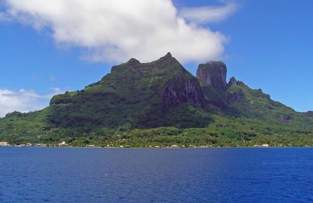 Bora Bora Off-Road Sightseeing Tour