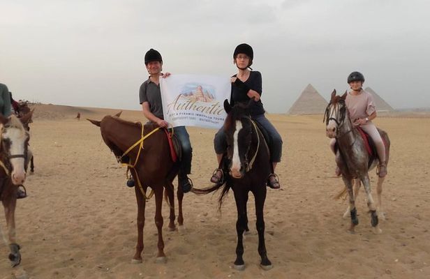 Arabian Nights immersion Pyramids Horse,camel Ride,Bedouin Tea
