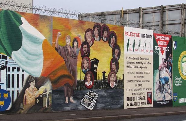 Belfast Murals Taxi Tour