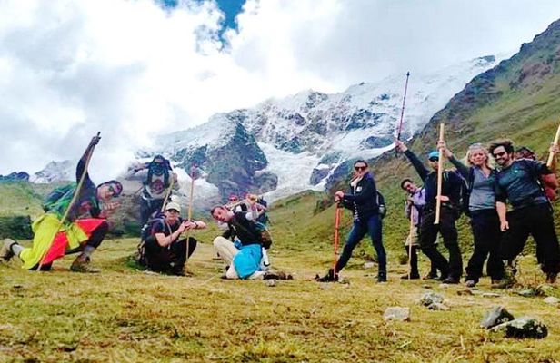 Salkantay Trek to Machu Picchu - 4 days - Glamping Service
