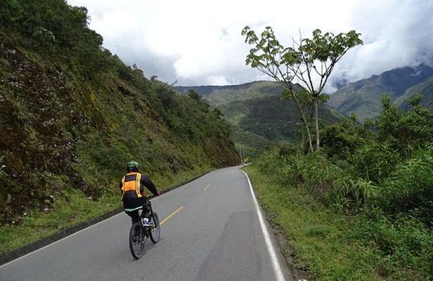 Adrenaline-Packed 3-Day Inca Jungle Adventure to Machu Picchu