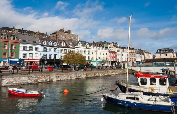 2-Day Cork, Blarney Castle and Ring of Kerry Rail Trip from Dublin
