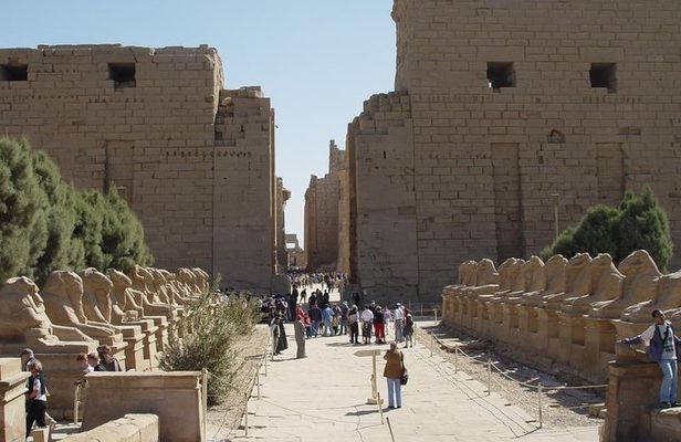Luxor Day Tour by Sleeper Train