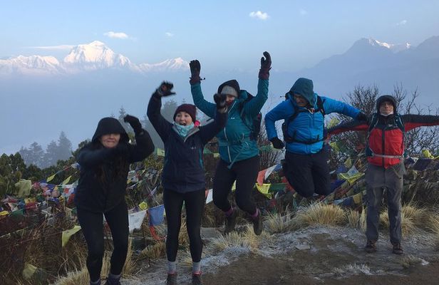 15 Days Relaxing Nepal Explore Trip with Easy Trek, Tour, National Park Safari