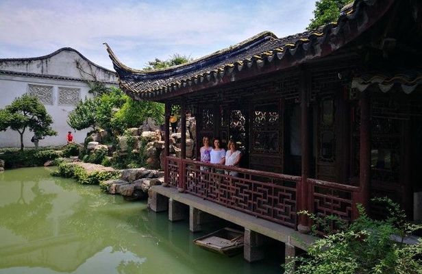 Shanghai: All Inclusive 2-Day Private Tour with Watertown