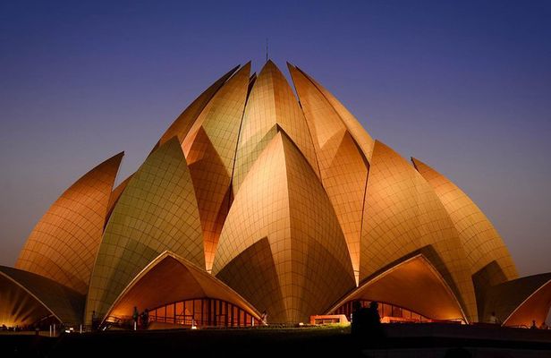 Private Golden Triangle Tour 3 Night 4 Days by Car with 3 Star Hotel