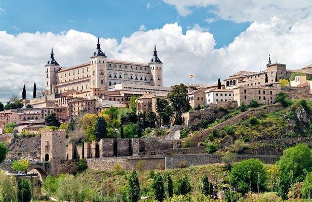 Toledo Tour from Madrid: Cathedral, Synagogue & St. Tome's Church