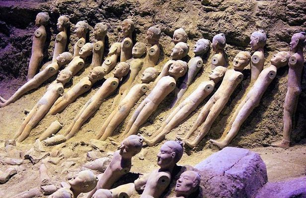 Xi'an Terracotta Warriors and Jingdi Tomb Private Tour