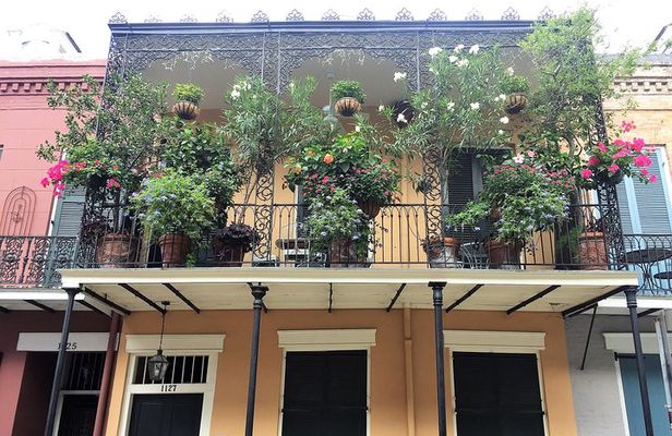 French Quarter Historical Sights and Stories Walking Tour