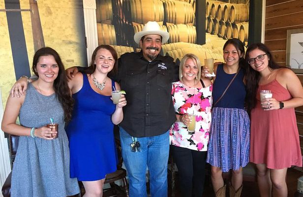 Taste of Fredericksburg Small-Group Wine Tour from San Antonio