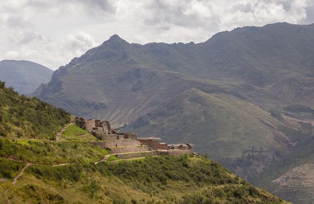 2-Day Sacred Valley Machu Picchu 4star hotel & Vistadome train