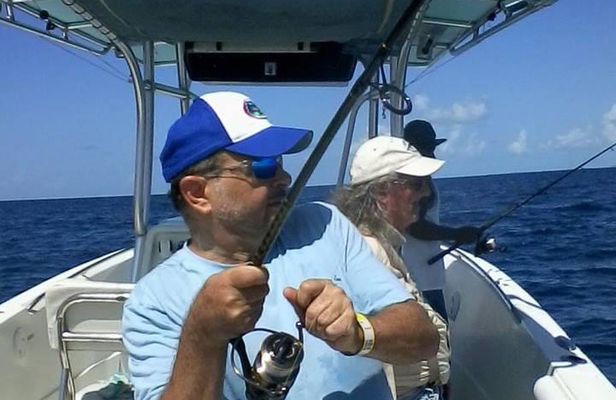 Private 26’ Sailfish/Sport Fishing & Beaching