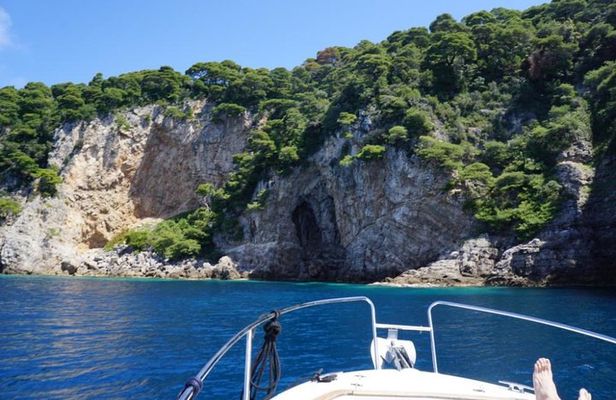 Private 4 Hours Blue Cave & Shunj Sandy Beach Experience
