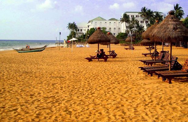 Shore Excursion Colombo Port to Mount Lavinia Beach & Colombo city For 4 - 6 Pax