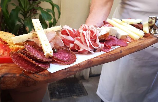 Best Food Tasting Tour of Athens, taste 18+ iconic Greek foods!