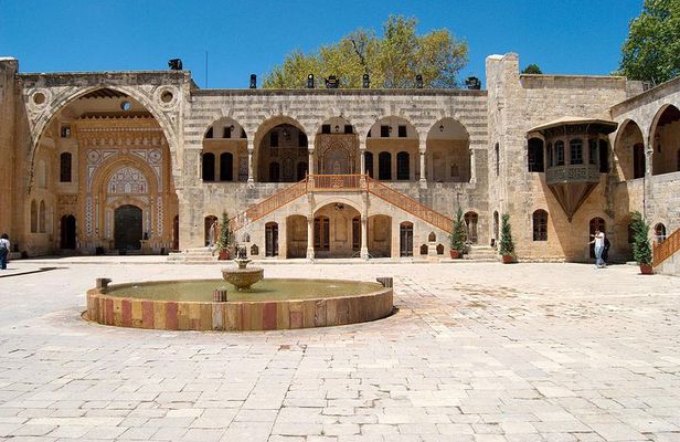 PRIVATE tour to Beirut history museum, Beiteddine & Deir elQamar