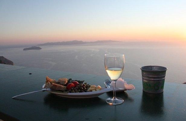 Santorini tour Luxury experience with Sunset