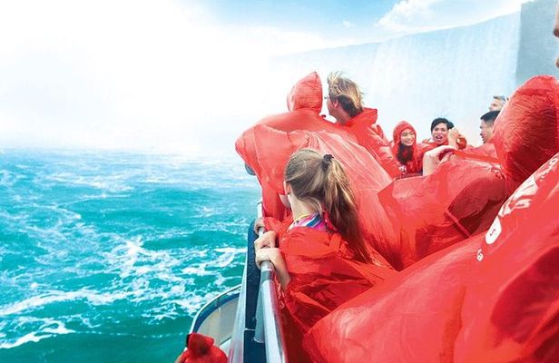 Tour to Niagara Falls from Toronto