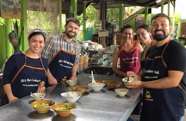 Ya Thai Cookery School Class in Krabi