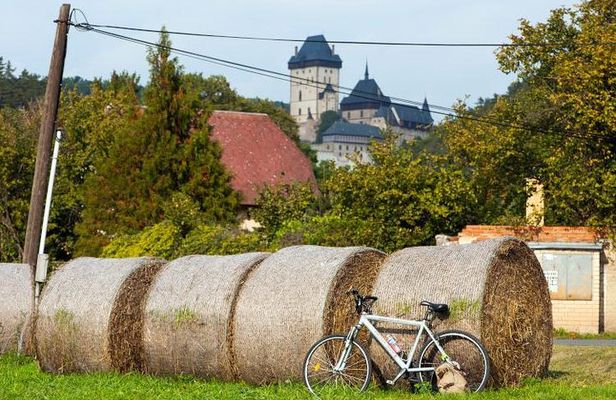 Full-Day Countryside Bike Tour to Karlstejn Castle (small group)