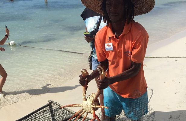 Explore Montego Bay Jamaica to Negril Beach & Ricks Cafe Sunset