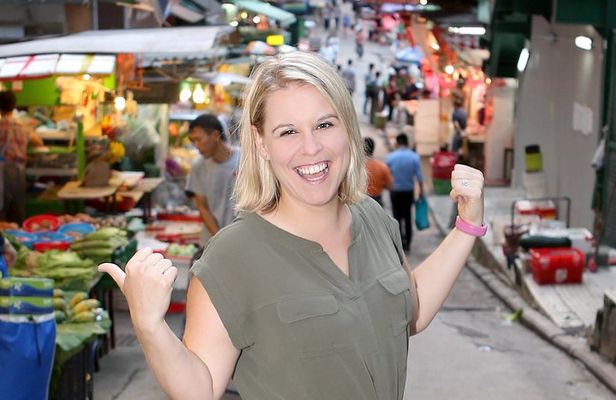 Peaks to Piers, Half-Day Private Customised Tour In Hong Kong