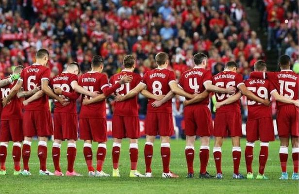 Football Experience With A Local Host In Liverpool