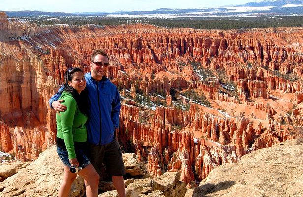 Small Group: Bryce Canyon and Zion National Park Day Tour