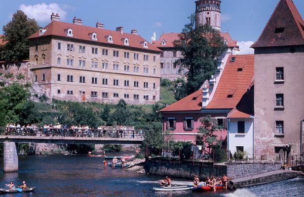 Český Krumlov Day Trip from Prague with Castle Tour