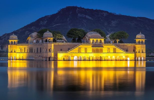 Private Jaipur Day Tour with Lunch