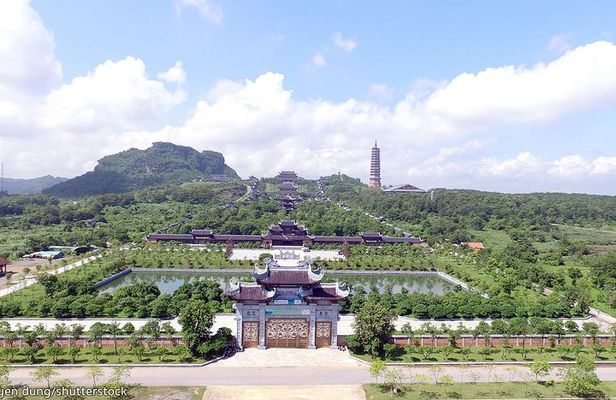 Full Day Tour To Trang An Complex & Bai Dinh Temple