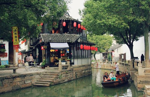 Private Customized Suzhou Highlights Tour with Tongli Water Town and Tuisi Garden