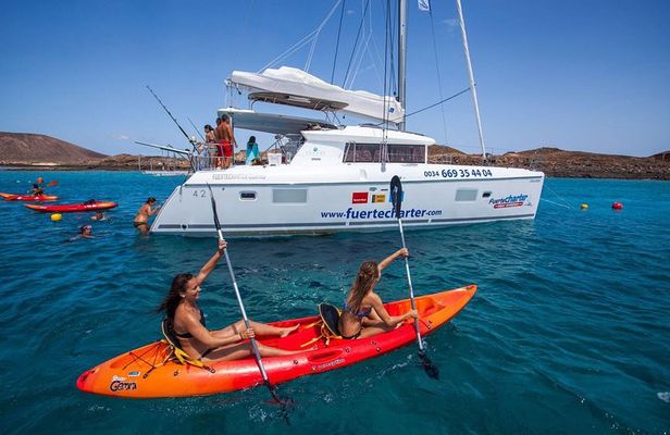 4-Hour Boat Trip to Isla de Lobos from Fuerteventura (Combo Deluxe)