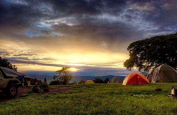 6 Days: Classic Camping( Tarangire, Manyara, Serengeti And Ngorongoro).
