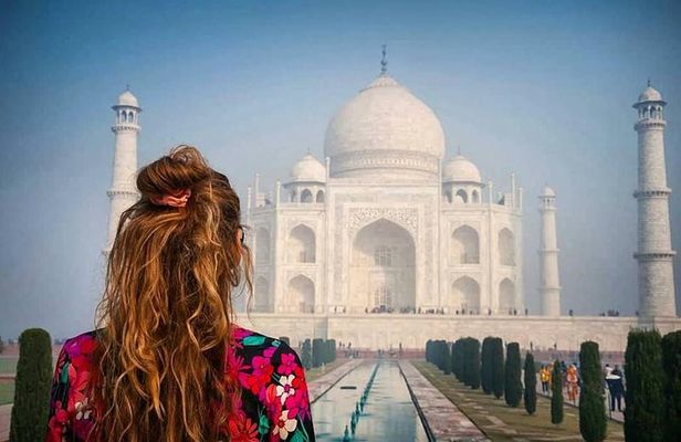 Private Same Day Taj Mahal Tour from Gurgaon (Gurugram)